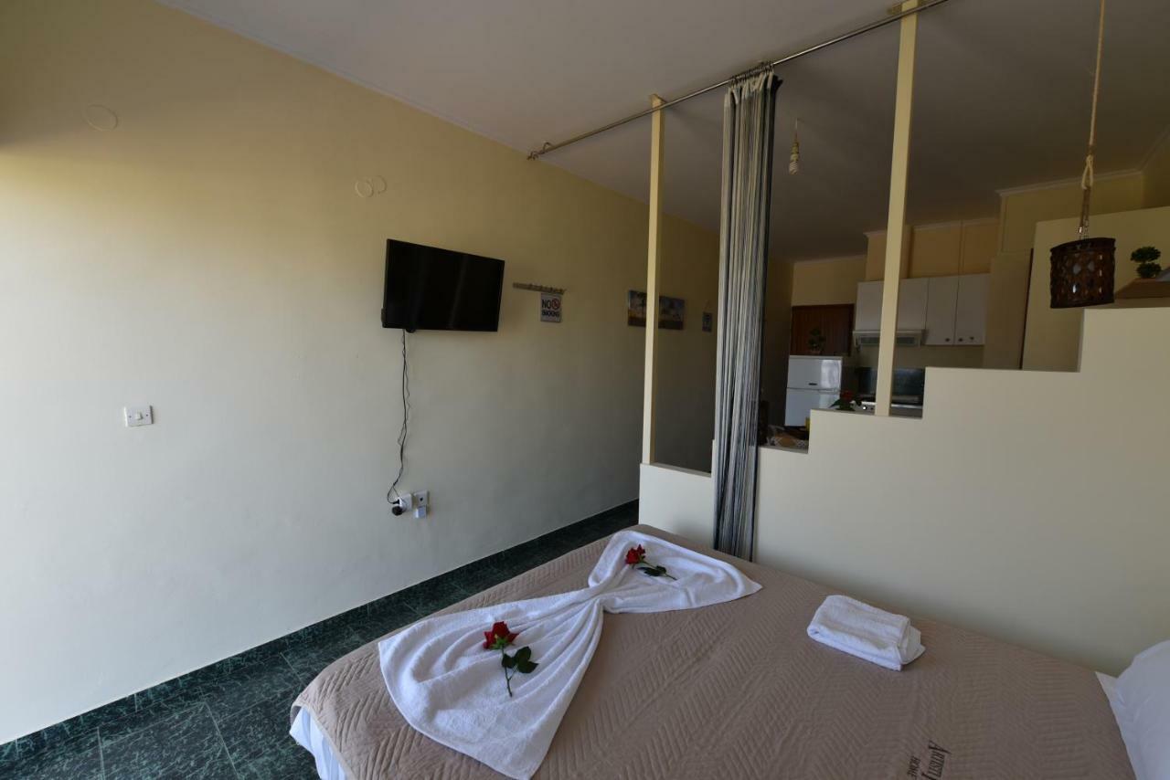 Alitocatos Apartment Chania  Bagian luar foto